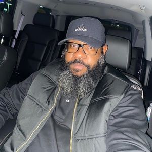 Meet your Posher, Keith